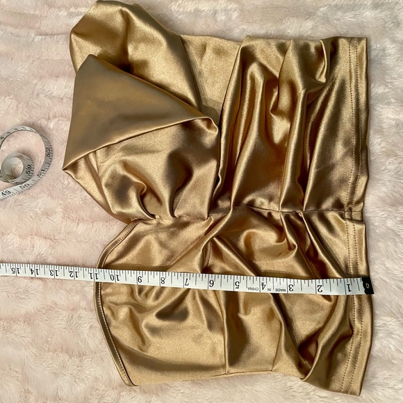 Women's Satin Off Shoulder Sexy Ruched Short Sleeve Slim Fit Blouse Crop Top - M - Picture 11 of 16